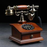 Телефон-ретро с ящичком №3 (17 х 17 х 26 см)