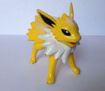 Покемон Джолтеон Pokemon Jolteon (высота 4см)